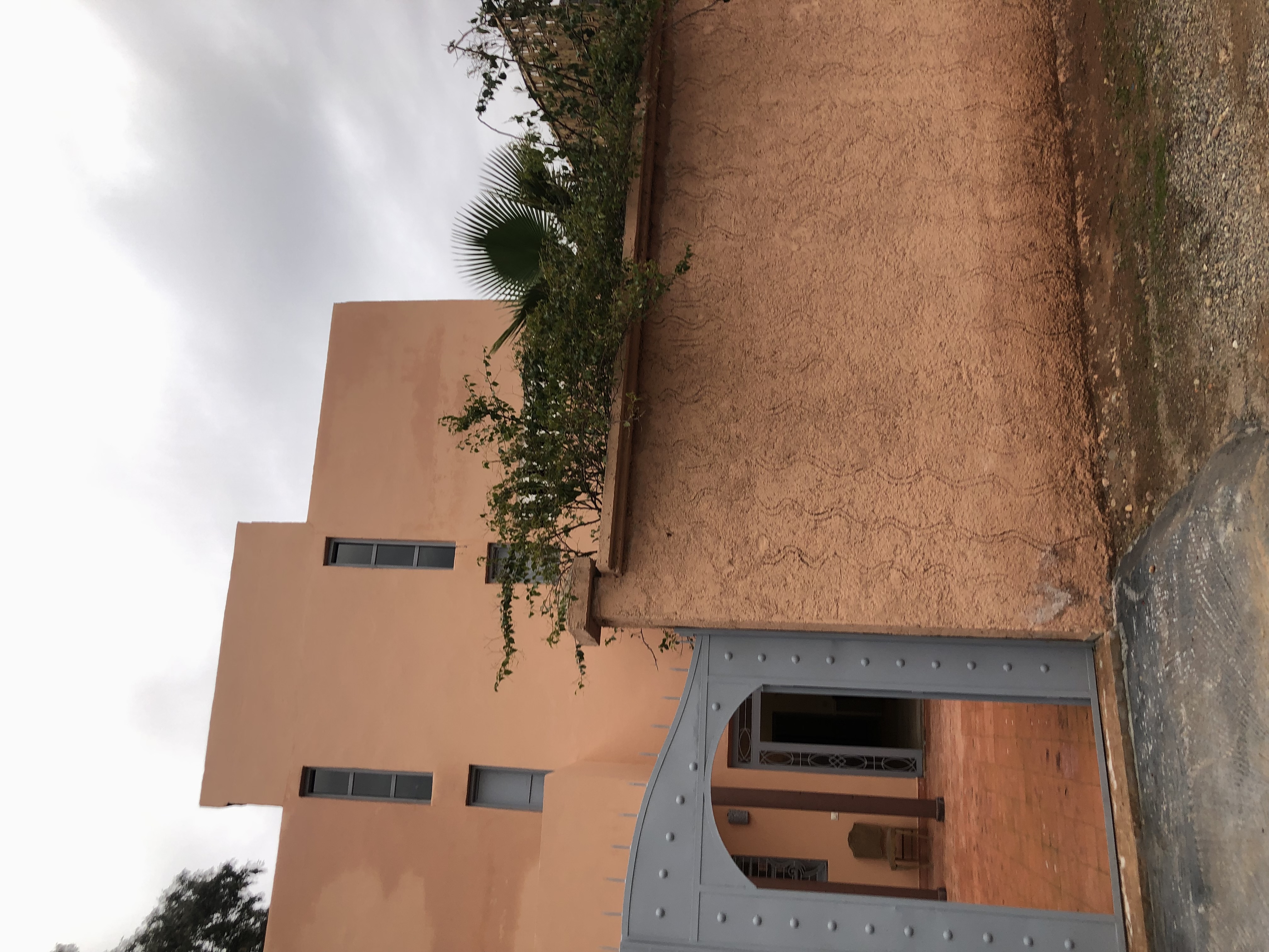 Maison de compagne appartement en RDJ villa 